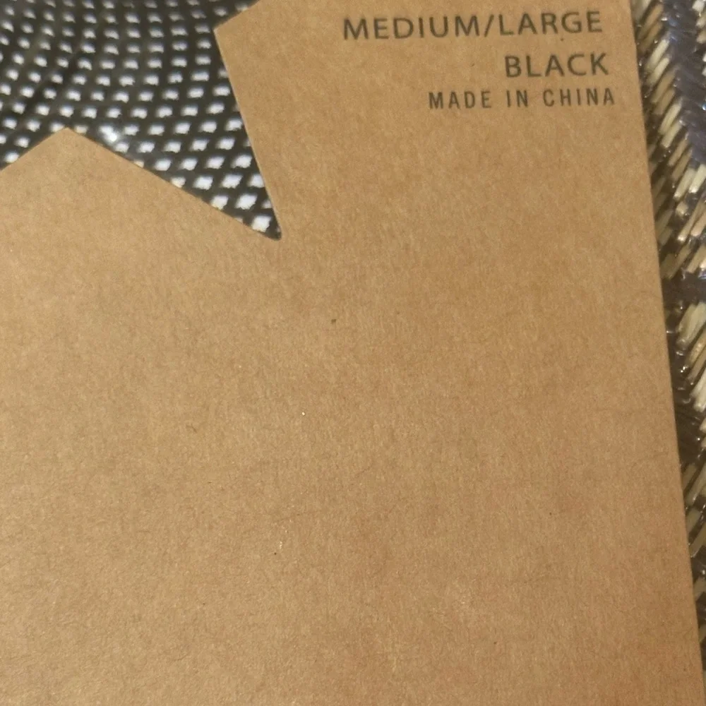 Medium / Large STEVE MADDEN Fashion Tights Fishnet Legwear NWT